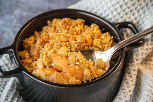 Crumble de coings à la poudre d’amandes