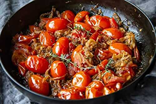 Confit d’oignon rouge et tomates cerises