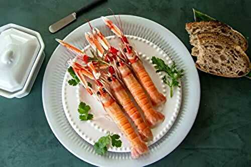 Langoustines fraîches cuites à l’eau