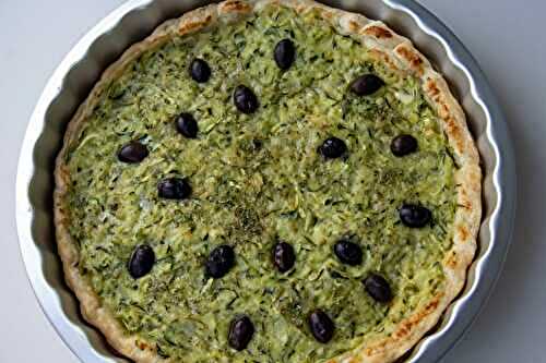 Tarte fine aux oignons et aux courgettes