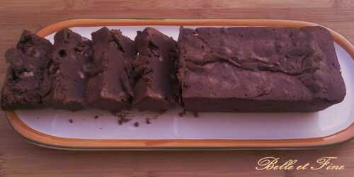 Brownie aux noix, moelleux et hyper facile.