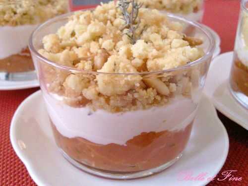 Crumble de tomates au thym et à la mousse de chèvre