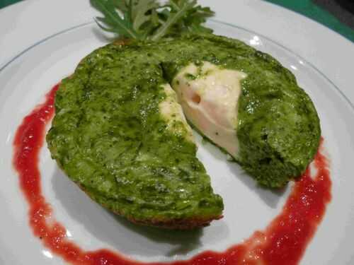 Fondant aux épinards, coeur coulant à la Vache qui rit.