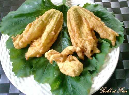 Tempura de fleurs de courgettes fourrées à la mozzarella.