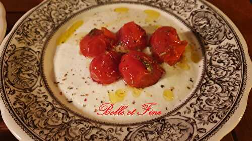 Tomates cerises confites sur un crémeux de feta