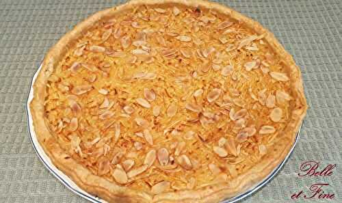 Tarte aux pommes râpées citronnées et amandes efffilées