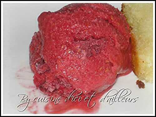 Glace framboises -bananes - Cuisine d'ici et d'ailleurs