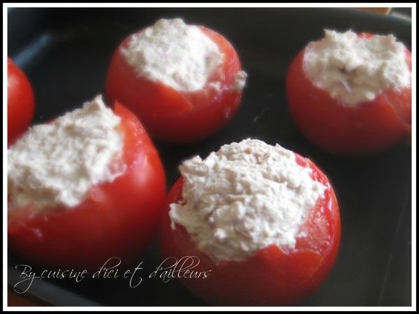 Tomates farçies au thon - Cuisine d'ici et d'ailleurs