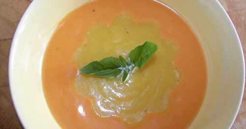 Potage bicolore aux poivrons