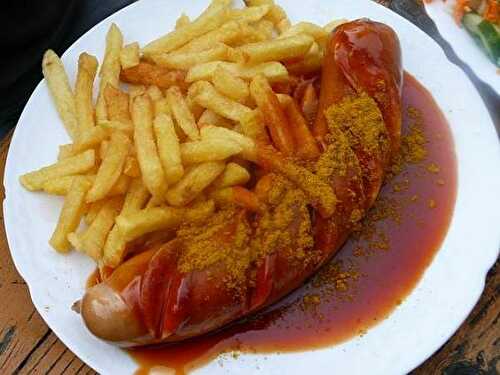 Currywurst allemande (saucisse allemande au curry)