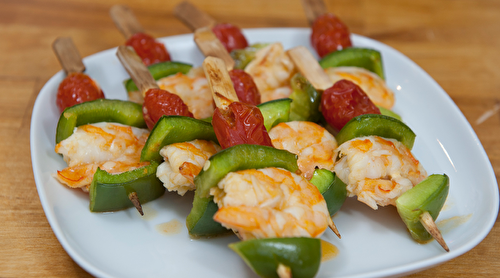 Brochettes de crevettes marinées