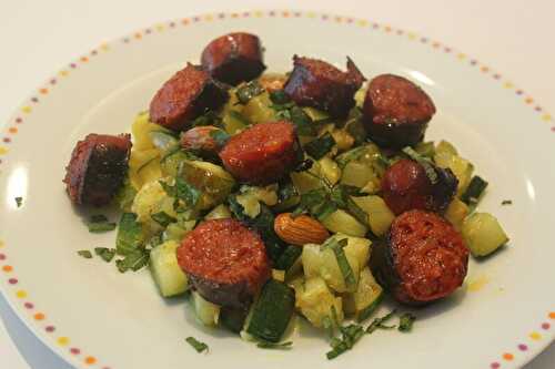 Courgettes aux amandes et chorizo **