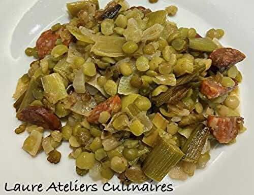 Cocotte de pois cassé, poireaux et chorizo