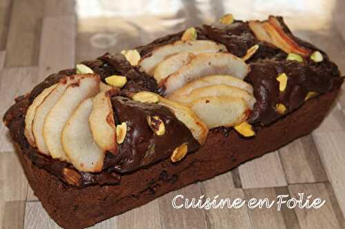 Cake chocolat, poire et pistache