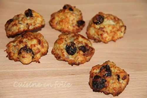 Cookies au roquefort, à la noix,  et aux craneberries