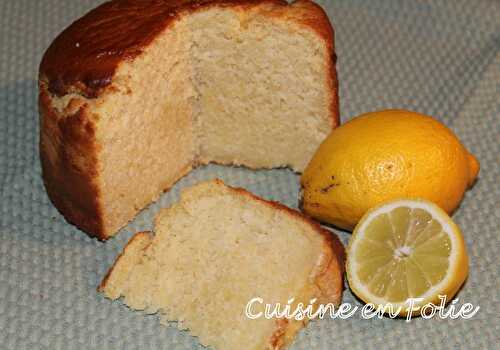 Gâteau au lait, à la semoule et au citron