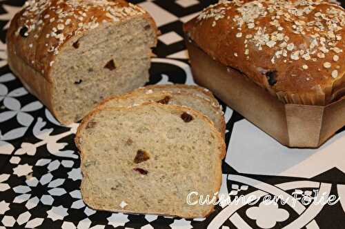 Pain au muesli et aux raisins