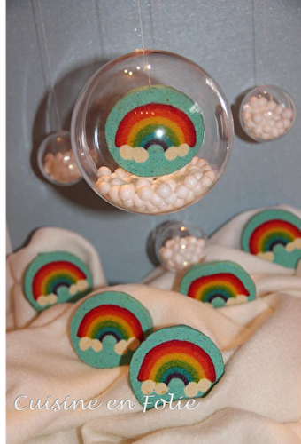 Rainbow clouds cookies