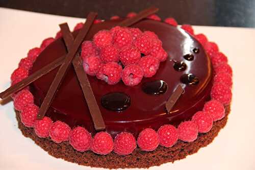 Tarte chocolat-framboises