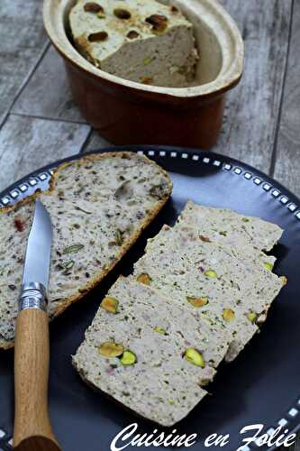 Terrine de lapin aux pistaches