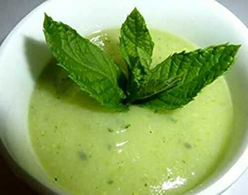 DES COURGETTES DANS LE JARDIN  :courgettes en gaspacho 
