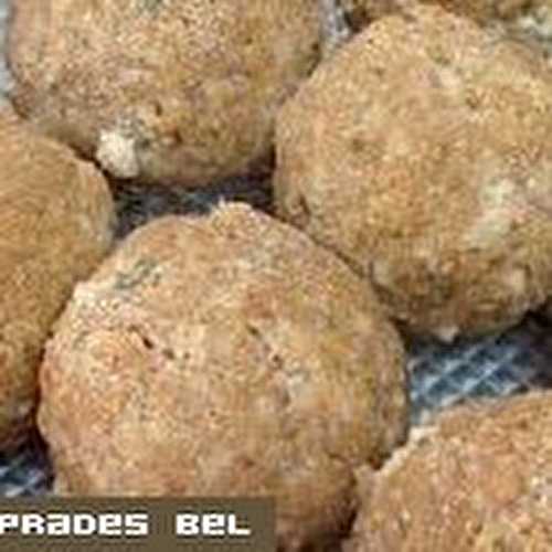 Boulettes de carnaval (pelotas de carnaval)