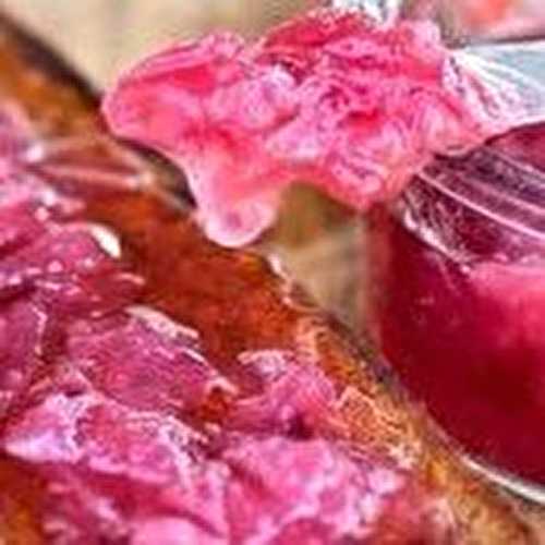 Confiture aux pétales de rose