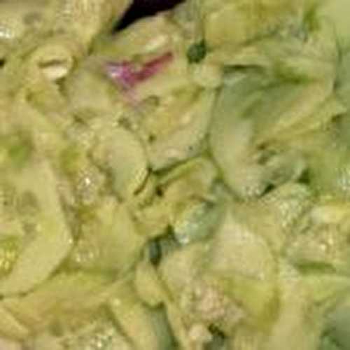 Salade rafraîchissante de concombre