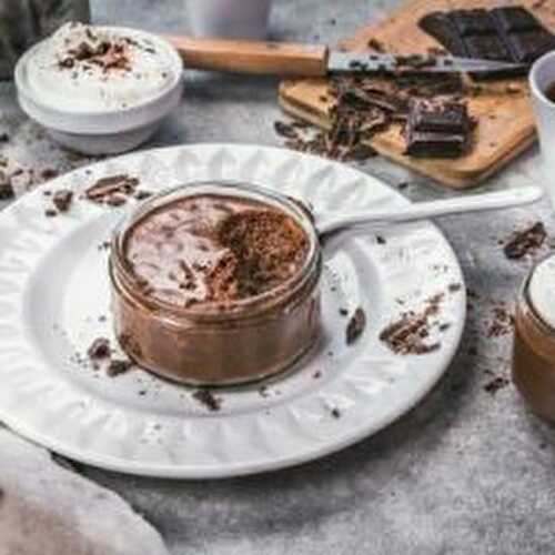 MOUSSE AU CHOCOLAT