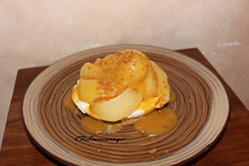 Poire, panna cotta à la fève tonka,biscuit spéculoos et caramel d'orange