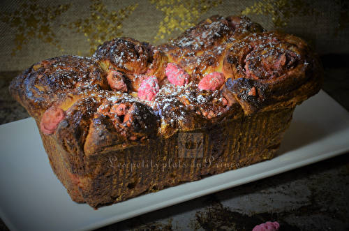 Brioche feuilletée aux pralines roses de Lyon