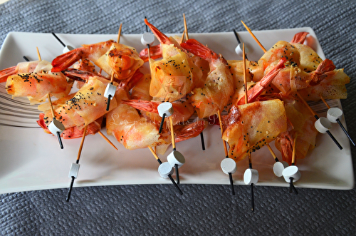 Brochettes de gambas en chemise