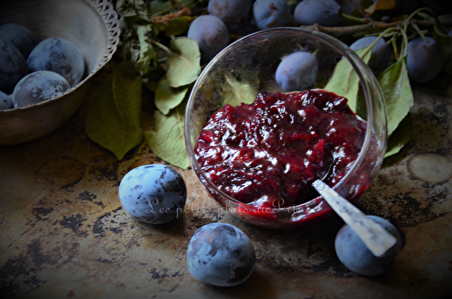 Chutney de prunes violettes aux épices