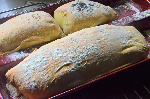 Ciabattas faits maison (pain à l'huile d'olive)