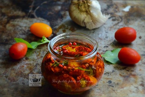 Conserves de tomates cocktail à l'huile (tomates confites)