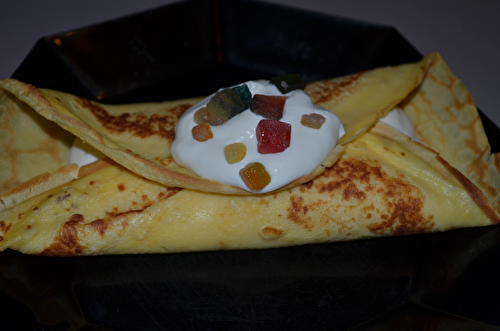 CREPE FOURREE CHANTILLY RHUM RAISINS