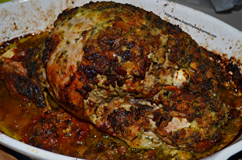 Gigot d'agneau en croûte d'herbes