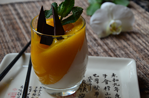 Panacotta à la crème de coco et mangue