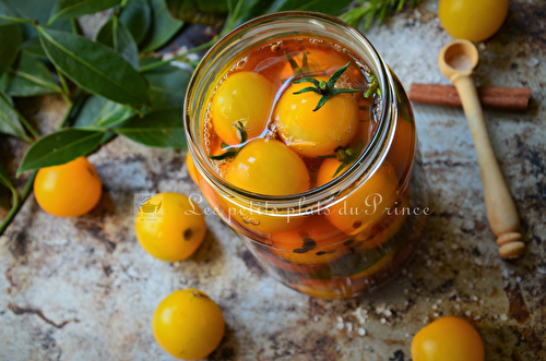 Pickles de tomates jaunes