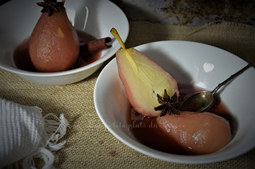 Poire pochée au vin rouge épicé