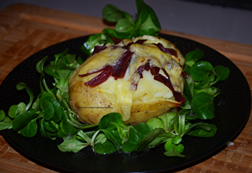 Pomme de terre farcie façon raclette