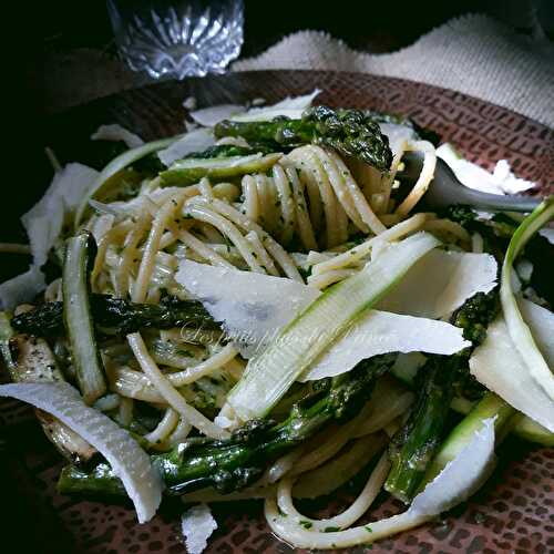 Spaghettis agli asparagi (aux asperges vertes)