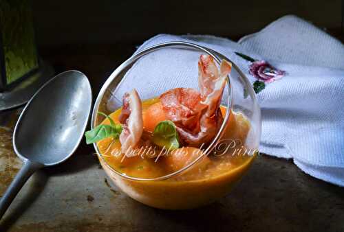 Gaspacho melon-tomate et basilic façon basque