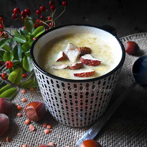 Velouté automnal de lentilles corail et noisettes