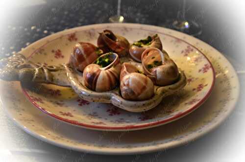 Escargots en beurre aillé, dits à la Bourguignonne