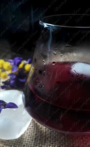 Liqueur de violettes sauvages