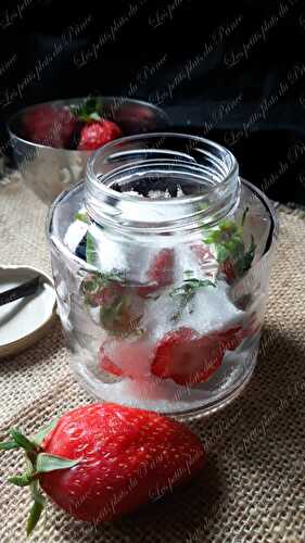 Rhum arrangé à la fraise