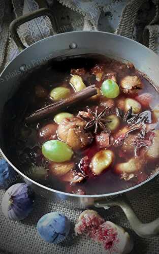 Cocotte de fruits épicée entre deux saisons : figue, raisin, prune, melon