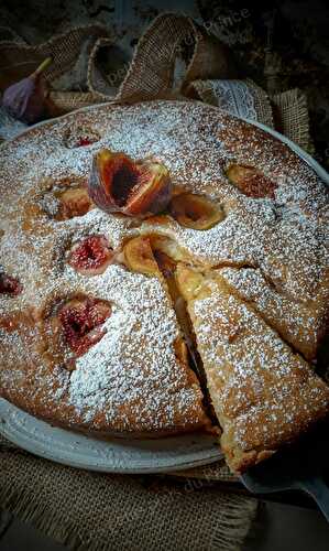 Gâteau très simple à la figue et au miel 