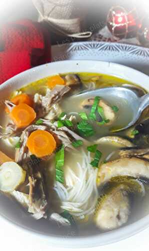 Bouillon entre 2 réveillons avec les restes de la dinde de Noël